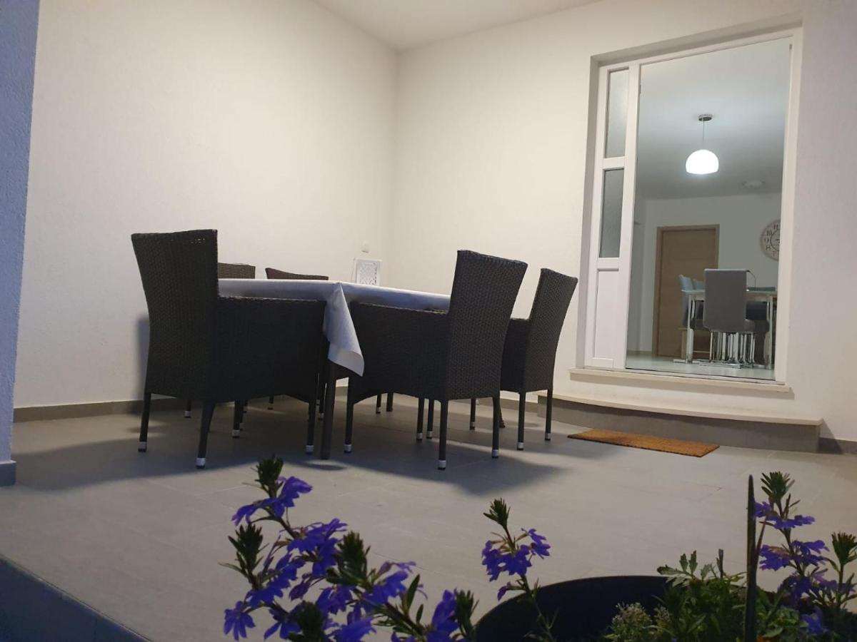 Apartmani Sara Bibinje Kültér fotó